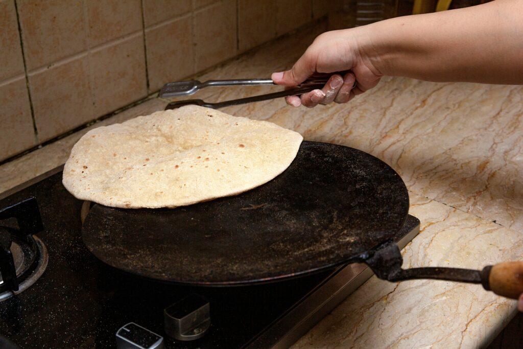 Chapati, roti, tava towa, roti flip, chapati flip